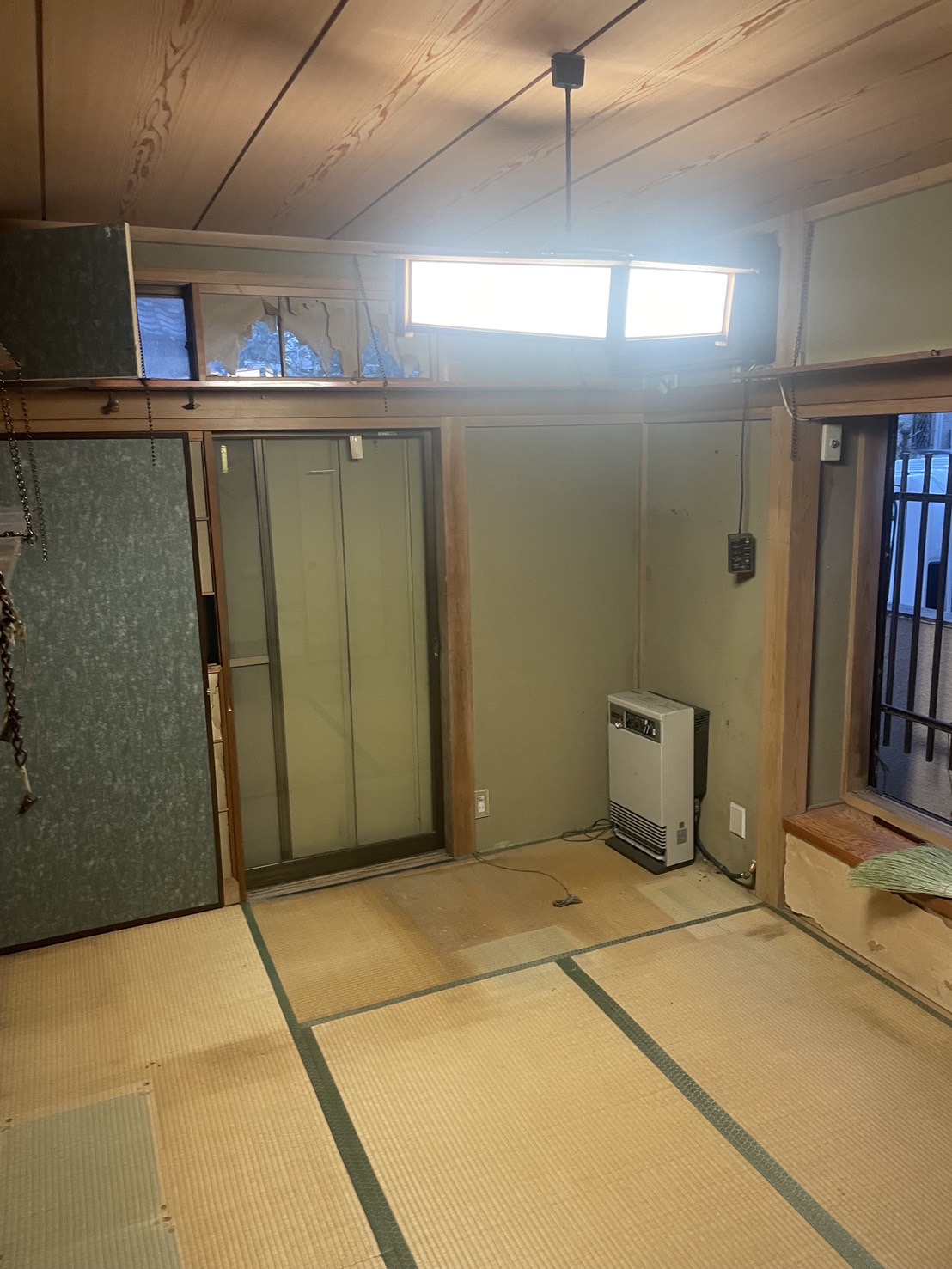 練馬区の築35年１０0㎡越え2世帯住宅の一軒家丸ごと遺品整理